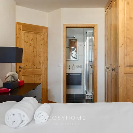 Le Saint Georges L Jardin Et Vue L By Cosyhome * كرانز مونتانا